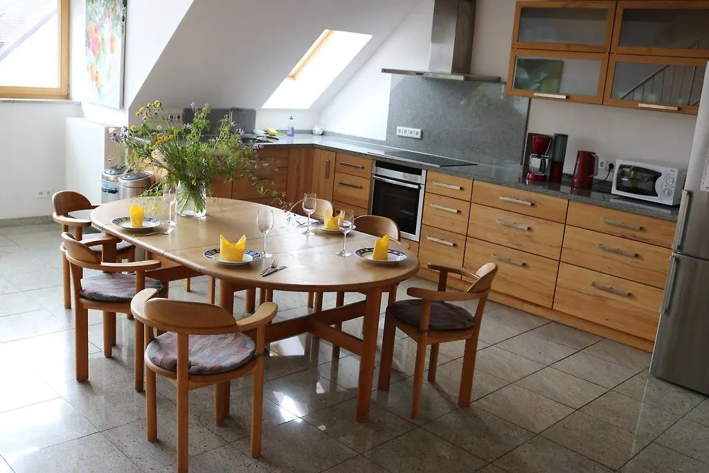 Apartment Dachgalerie 110 M2 Monaco di Baviera