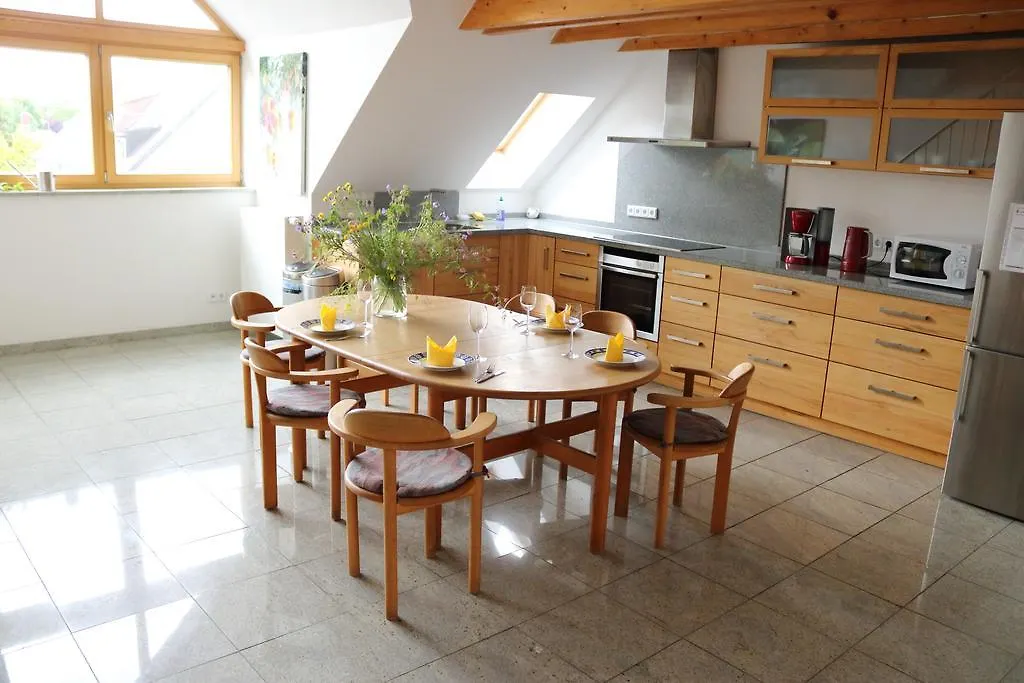 Apartment Dachgalerie 110 M2 Mnichov