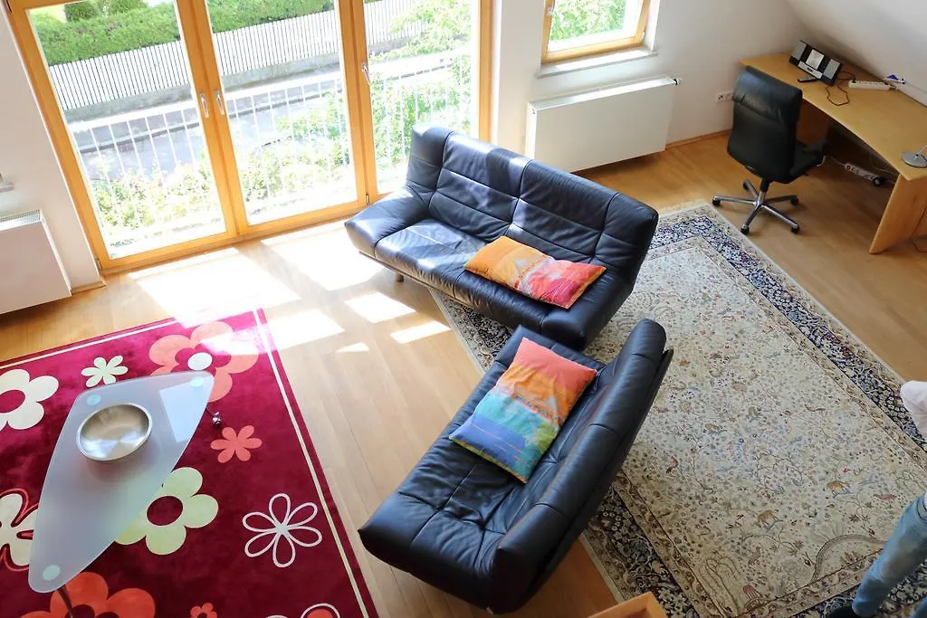 Apartment Dachgalerie 110 M2 Mnichov
